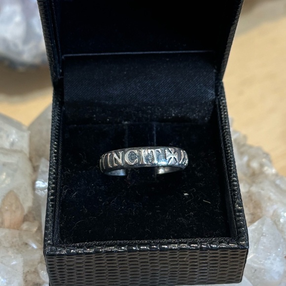 Coreterno Silver “OMNIA VINCIT AMOR” Ring - Picture 1 of 1